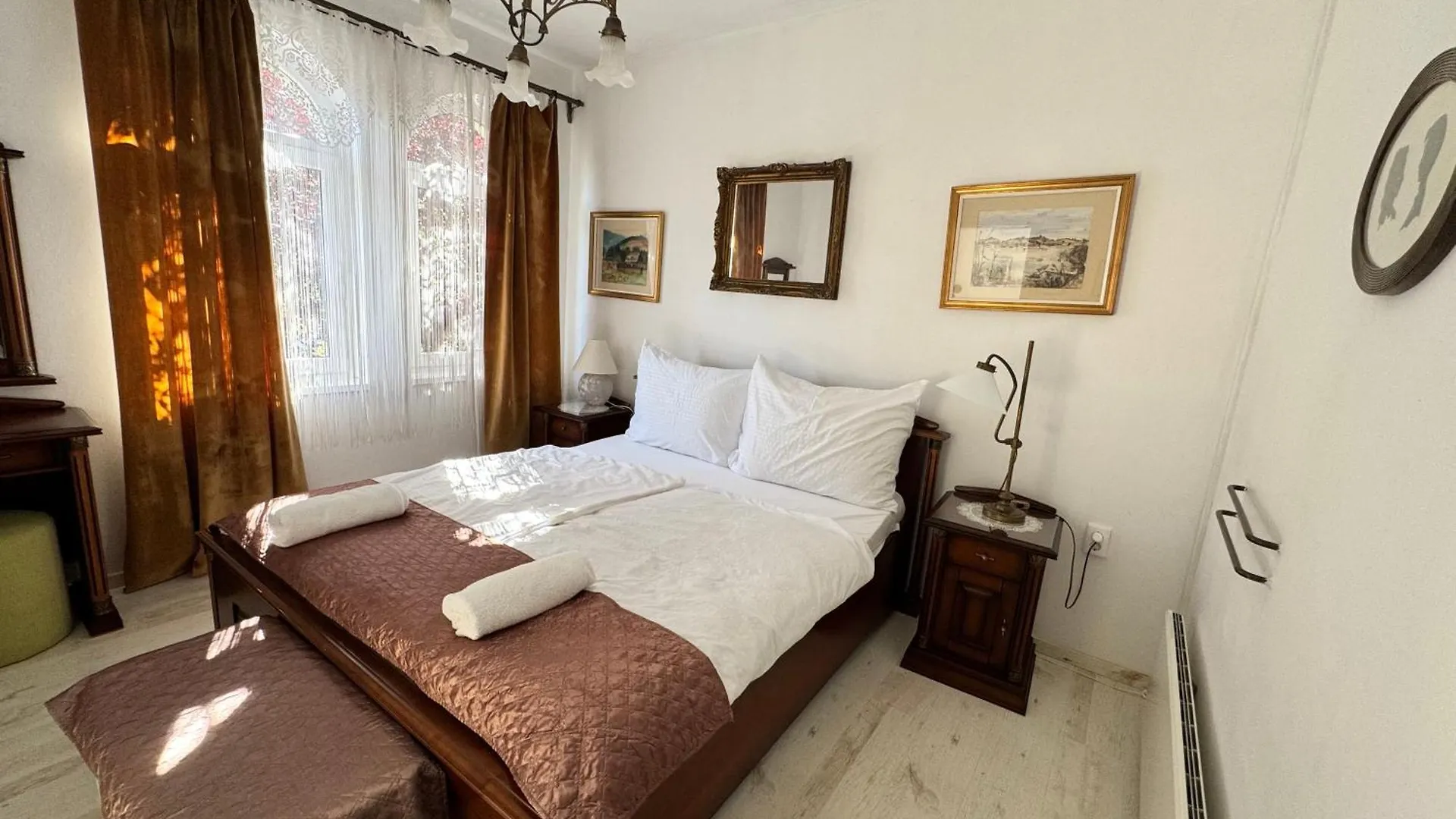 Panorama Apartman Eger Kwatera prywatna