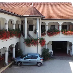 4* Nocleg ze śniadaniem Eden Panzio